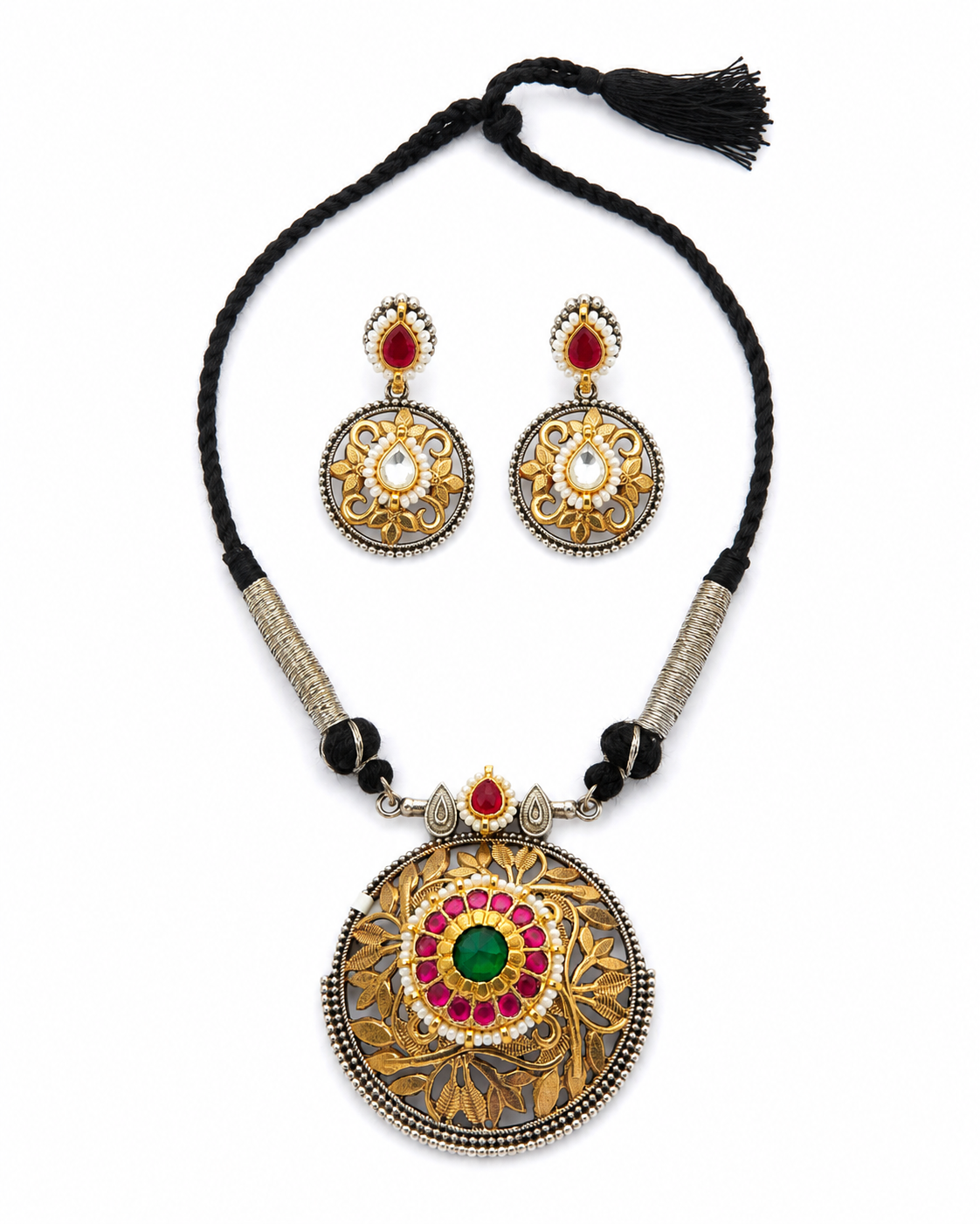 Dual Tone Pachi Kundan Delicate Choker Set